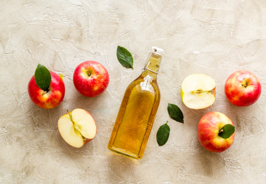 Jaké má jablečný ocet účinky a na co je dobrý?